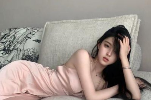 直播间“大V”荐股 散户一买就闪崩